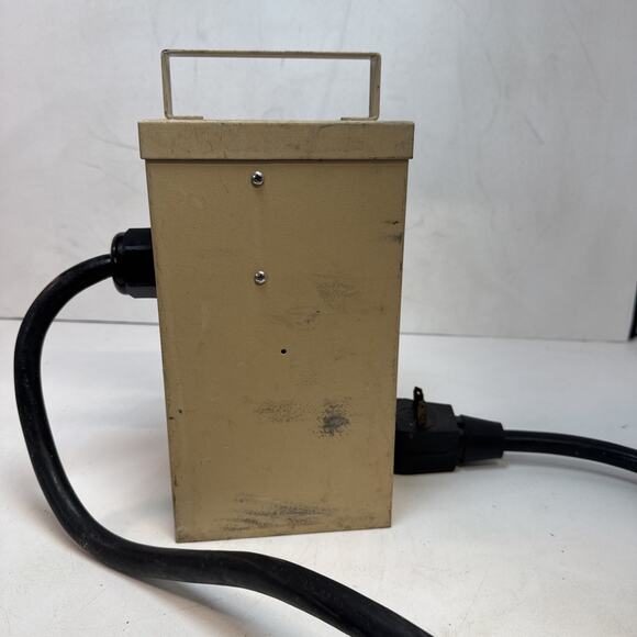 Power Master VC30 Voltage controller 30 AMP - Picture 5 of 5